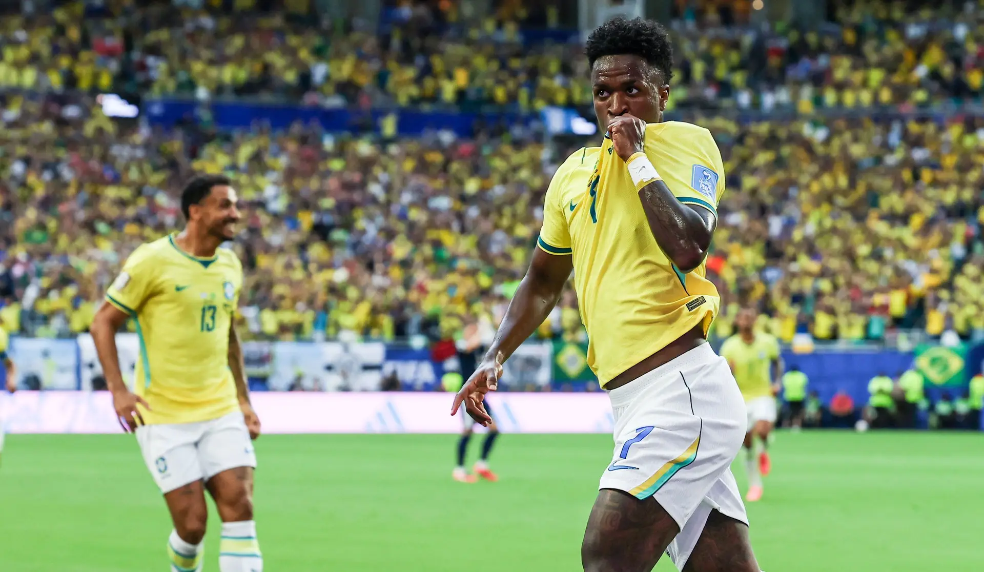 Vinícius foi o grande destaque da vitória do Brasil contra a Escócia