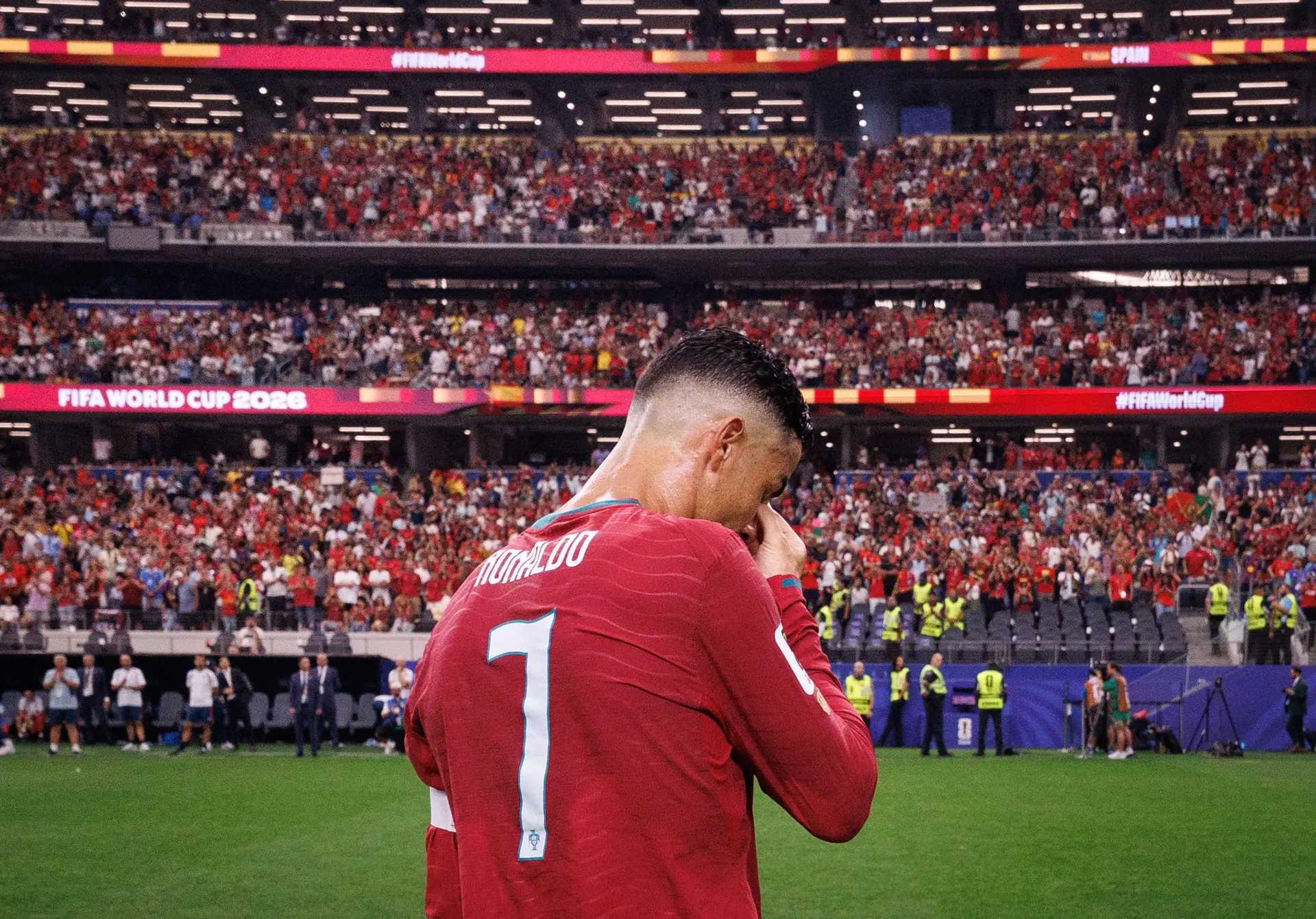 Cristiano Ronaldo disse que foi a sua última partida em mundiais, depois da eliminação contra Espanha.