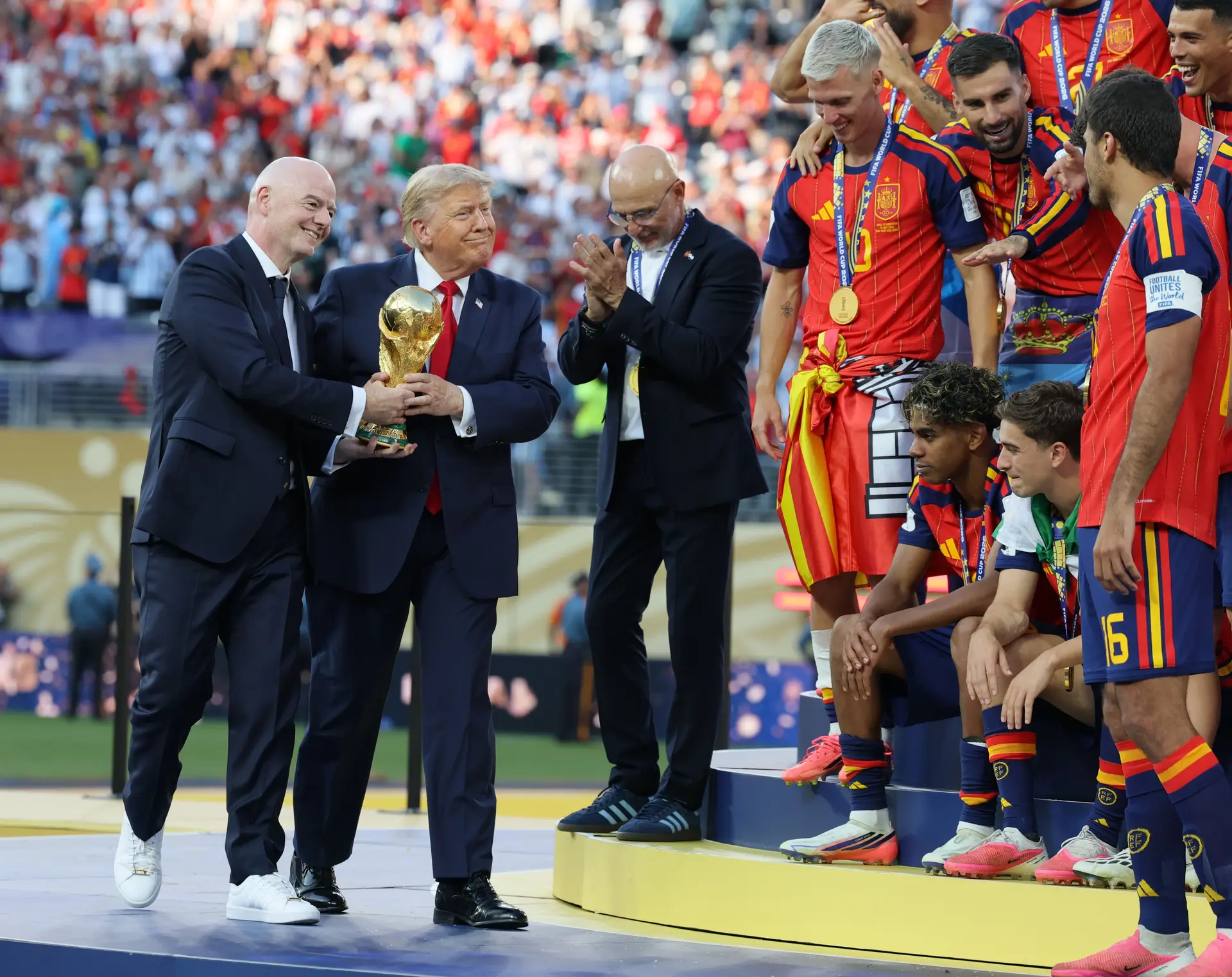 Gianni Infantino e Donald Trump foram protagonistas no Mundial, mais do que a grande maioria dos futebolistas