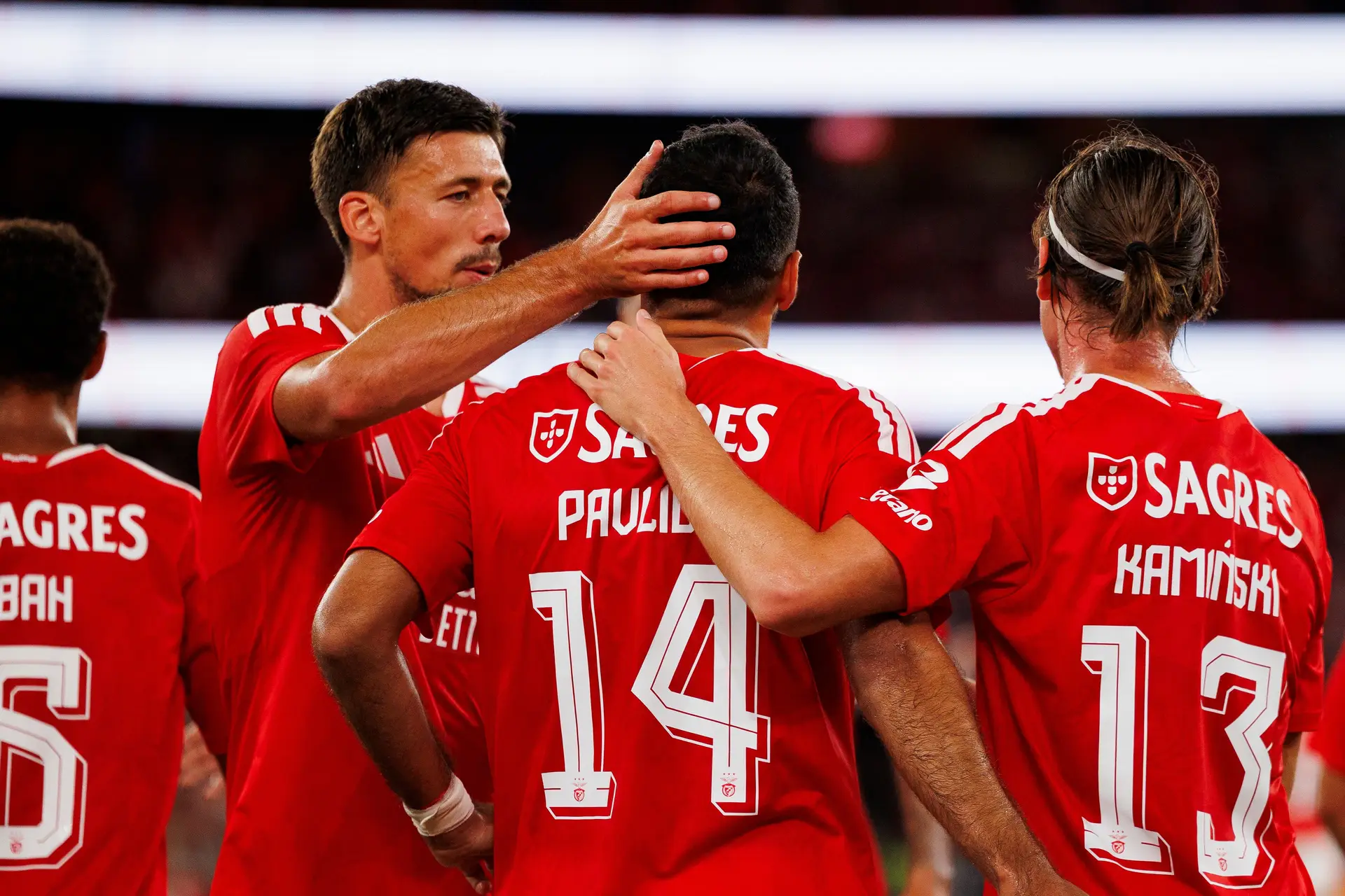 Se eliminar o Hearts, o Benfica vai jogar contra o Aarhus ou o Sabah na Liga Europa