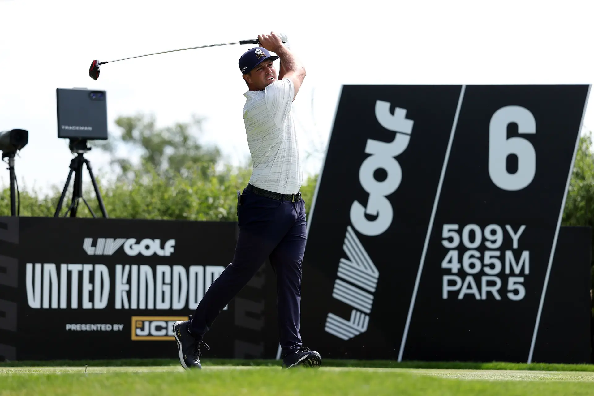 Mesmo com um novo investidor, a LIV Golf enfrenta um futuro “muito incerto” depois da saída do dinheiro saudita