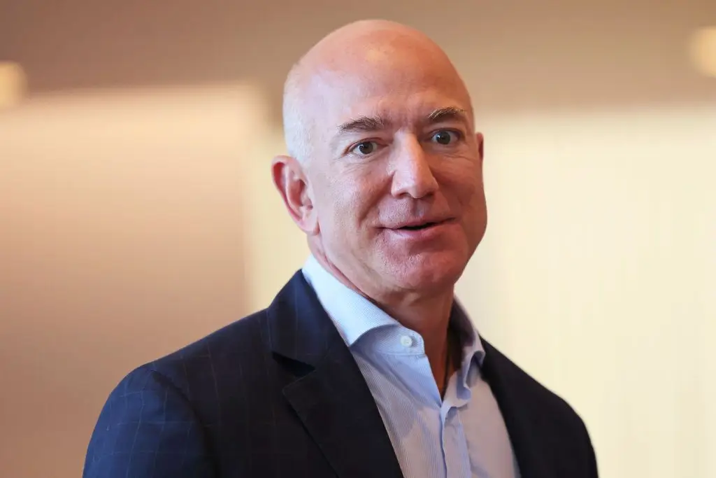 Jeff Bezos comprou o jornal “The Washington Post”, em 2013