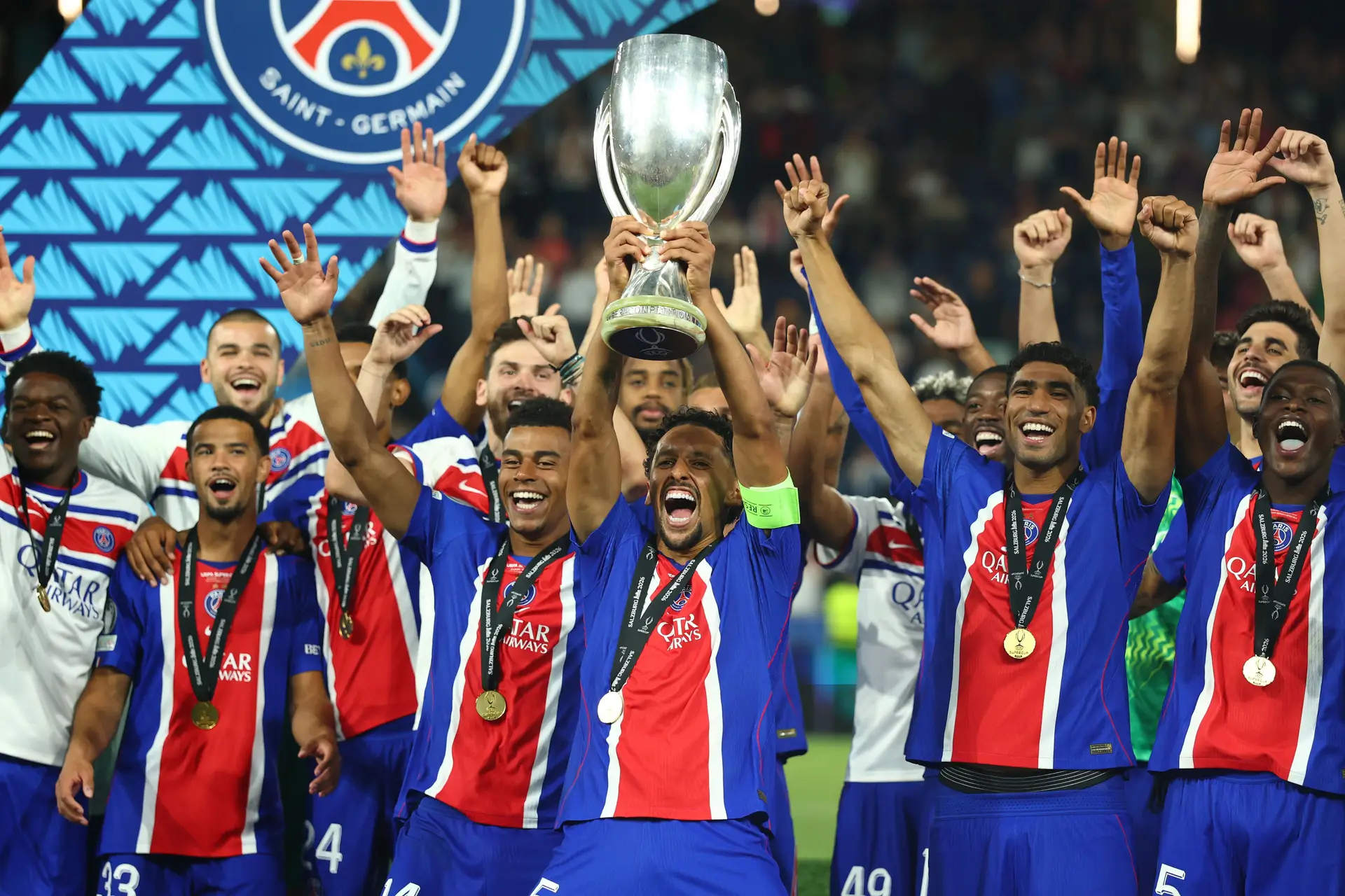 Paris Saint-Germain bate Aston Villa e vence Supertaça Europeia