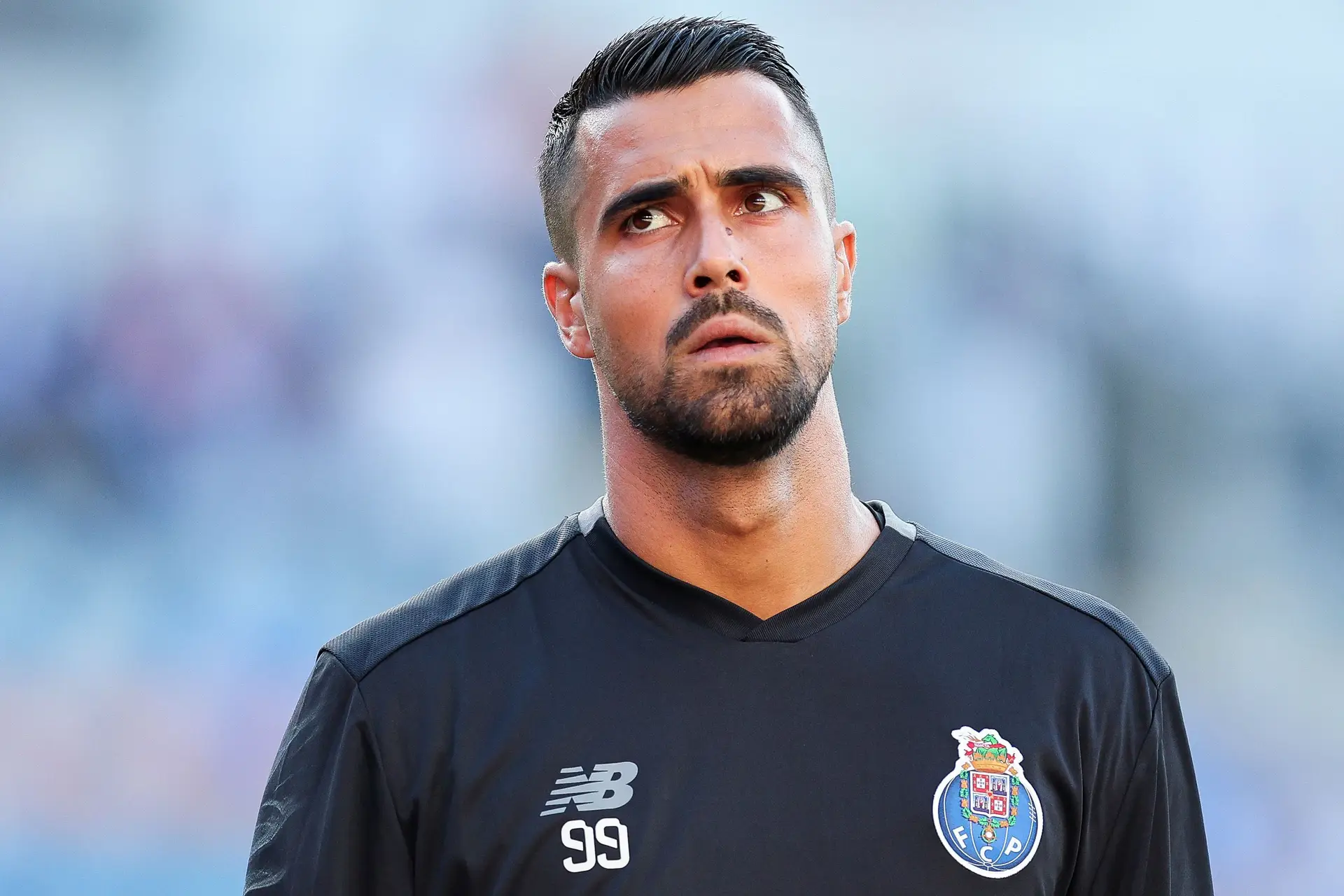 Sempre muito associado à cobiça estrangeira, Diogo Costa vai ficando no FC Porto