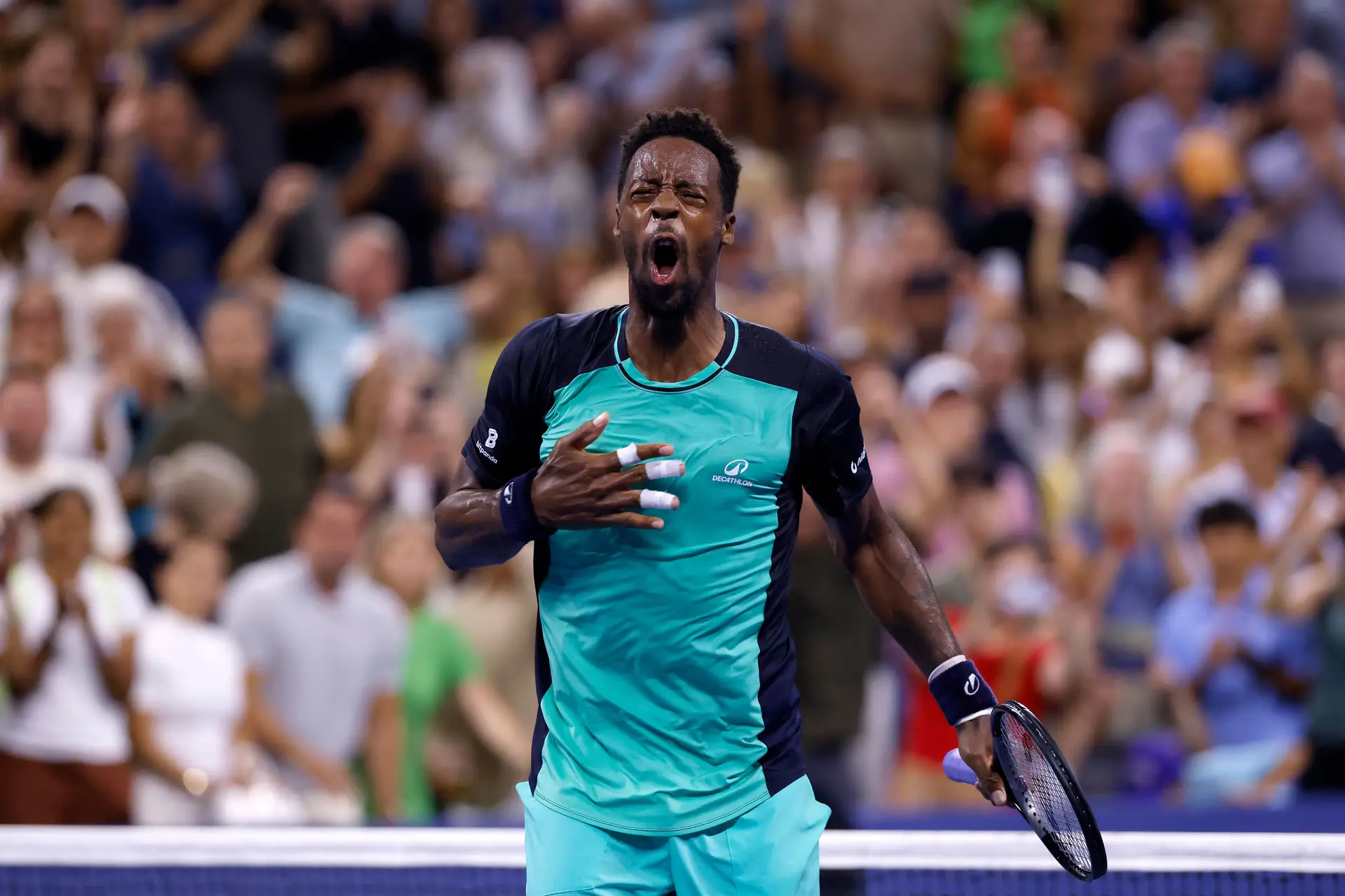 Antes de ir trabalhar em gestão de património, o show de Gaël Monfils despediu-se do US Open com um recorde