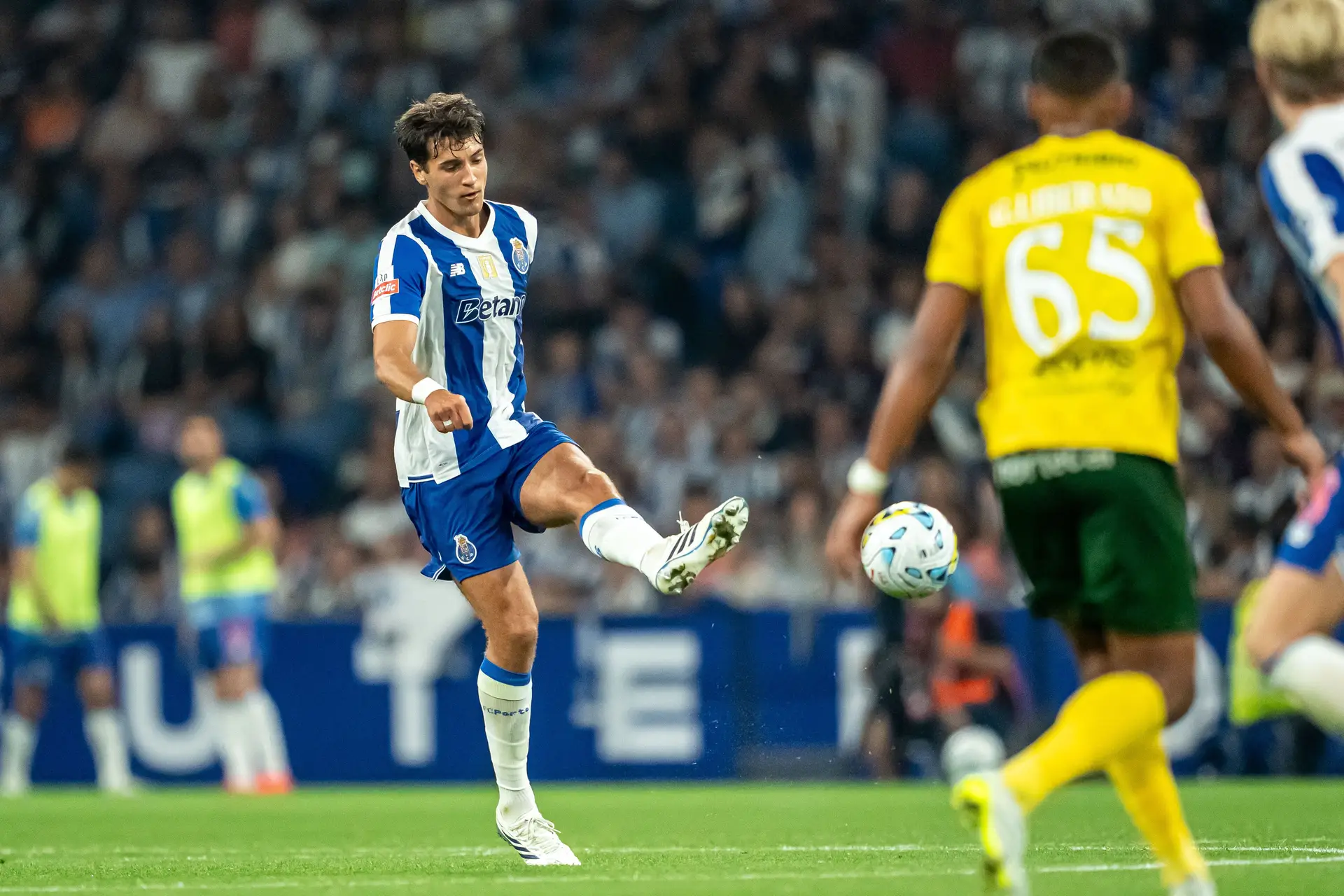 Central polaco é um dos destaques da I Liga