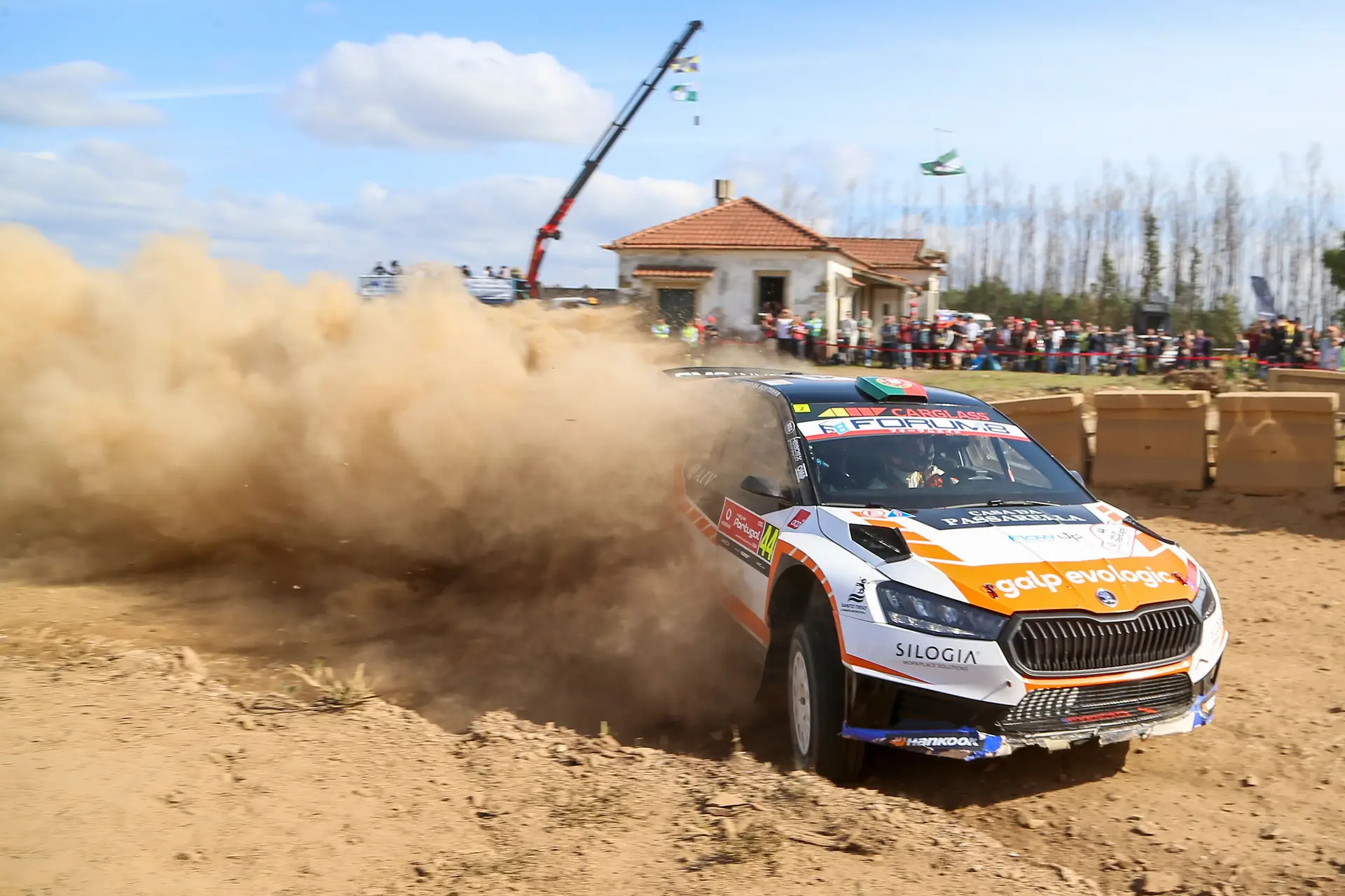 TAD dá título de campeão nacional de ralis a Armindo Araújo, o português mais bem classificado. Há um ano a decisão foi outra
