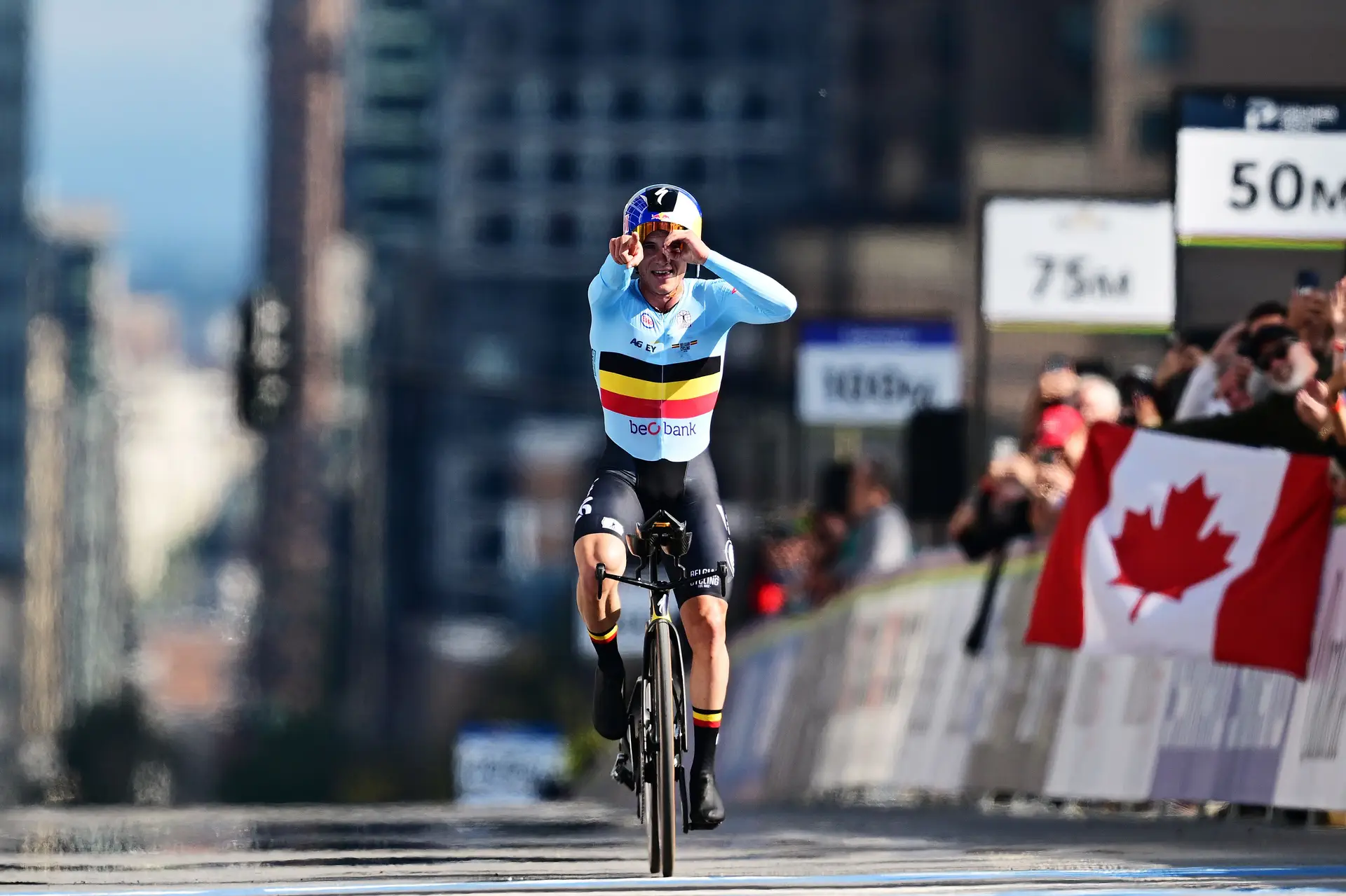 Remco Evenepoel faz o que nunca havia sido feito nuns Mundiais de ciclismo