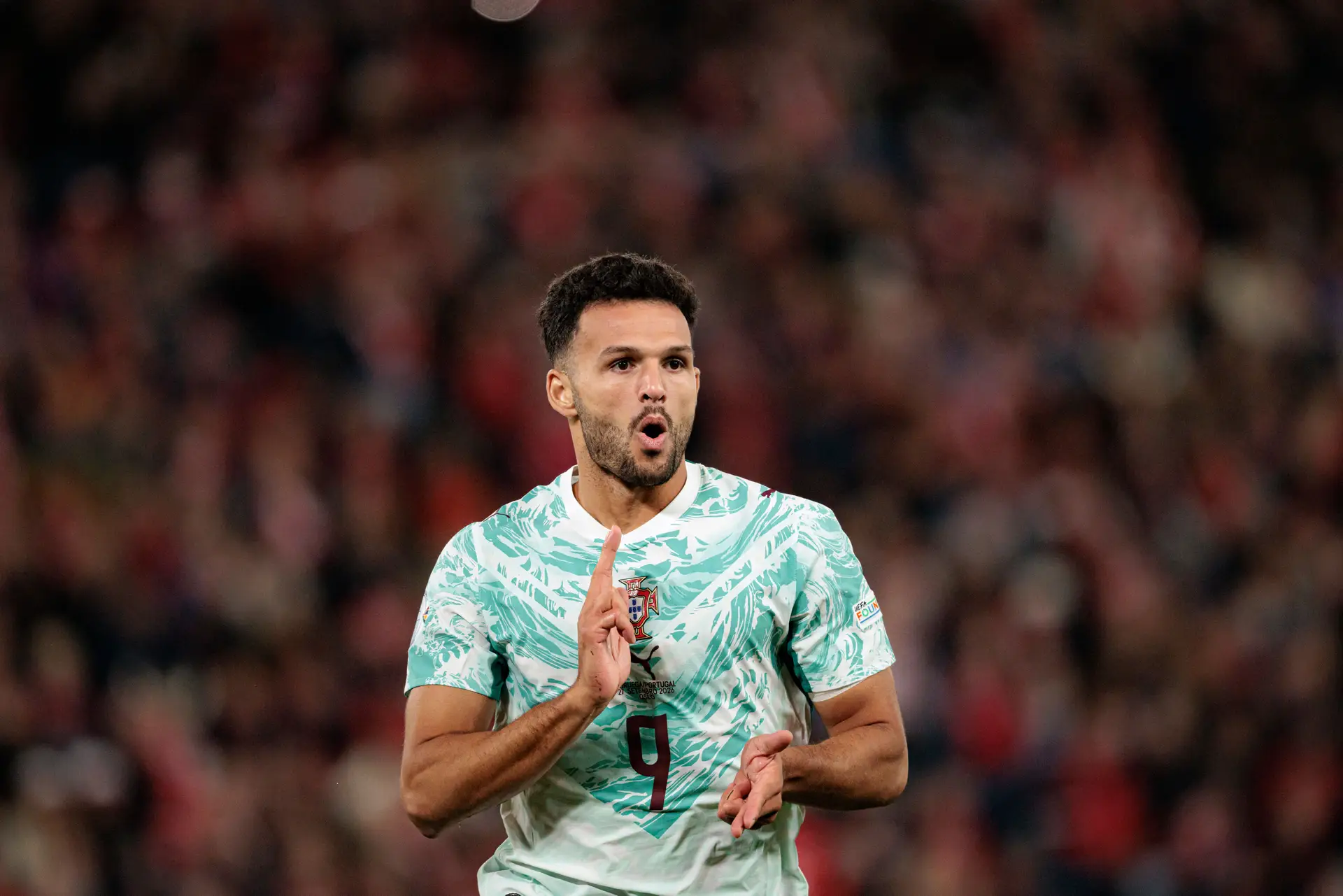 Em direto: Dinamarca 2-4 Portugal (terminado)