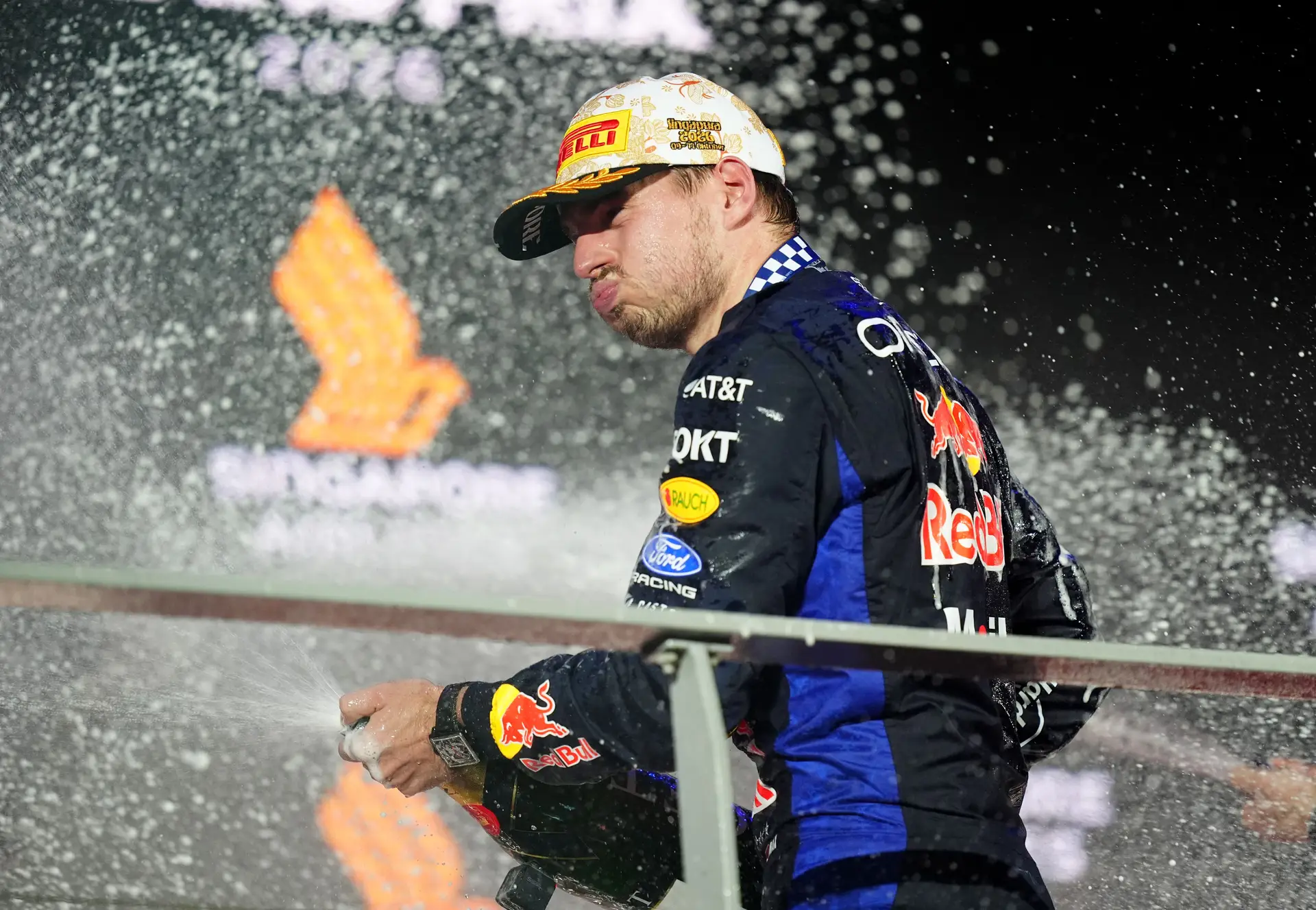 Fórmula 1: Verstappen ganha pela primeira vez em Singapura, Antonelli aumenta vantagem na luta pelo título