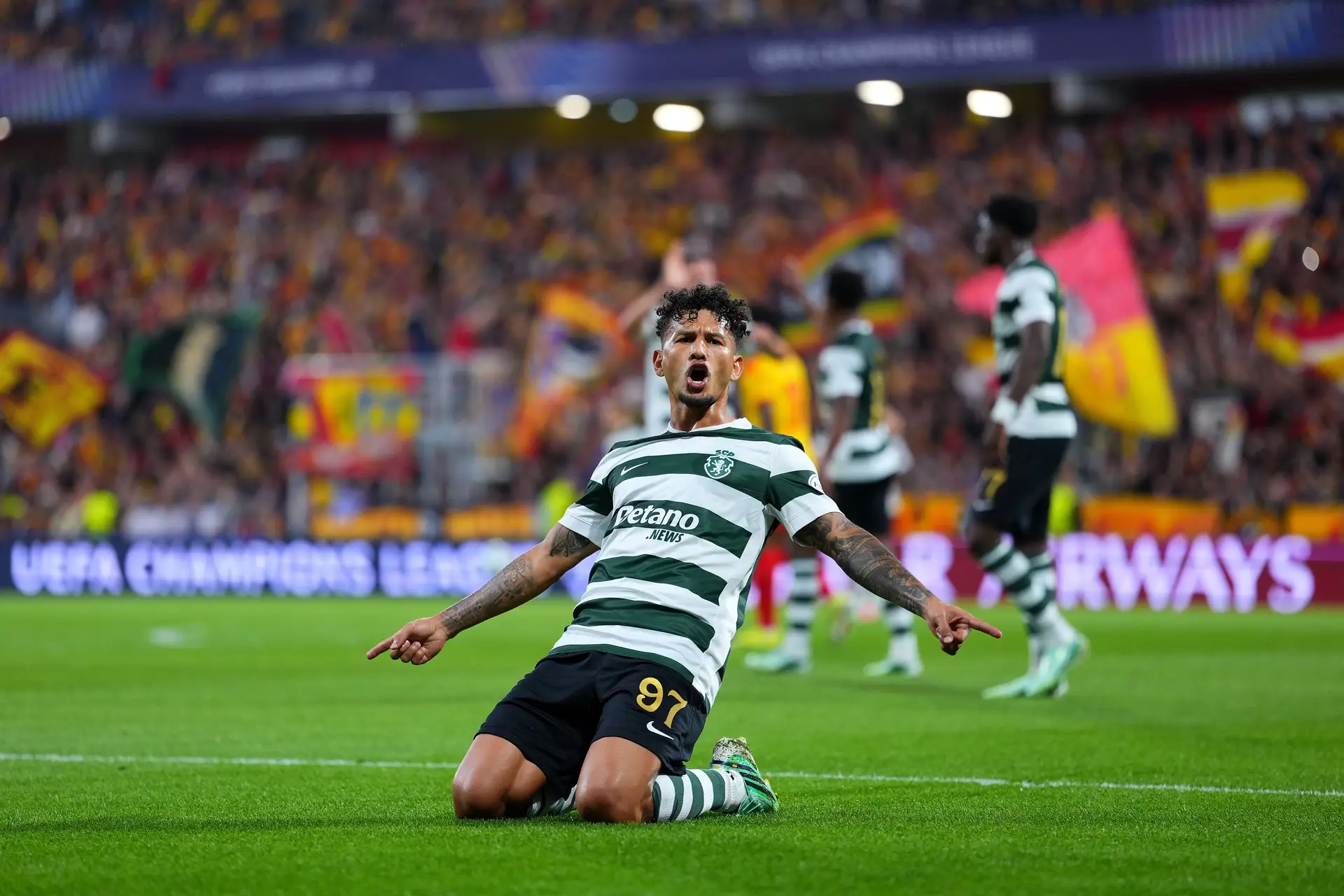 A picareta do Sporting foi a Lens encontrar pedras preciosas