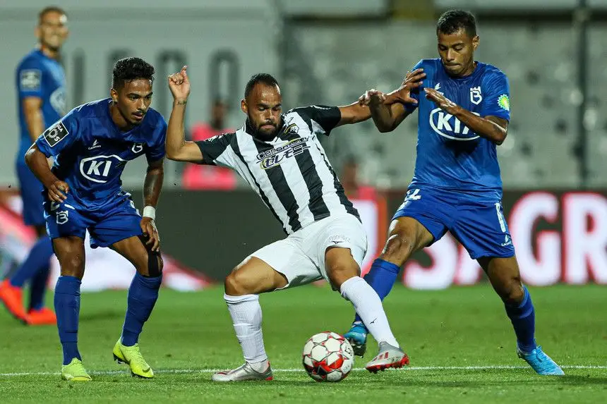 Belenenses SAD bate Portimonense por 2-1 - Postal do Algarve