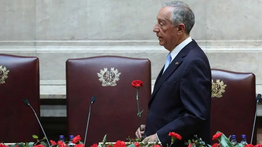 Marcelo Rebelo De Sousa Considera Vergonhoso Se A Assembleia Da Republica Se Demitisse Postal 