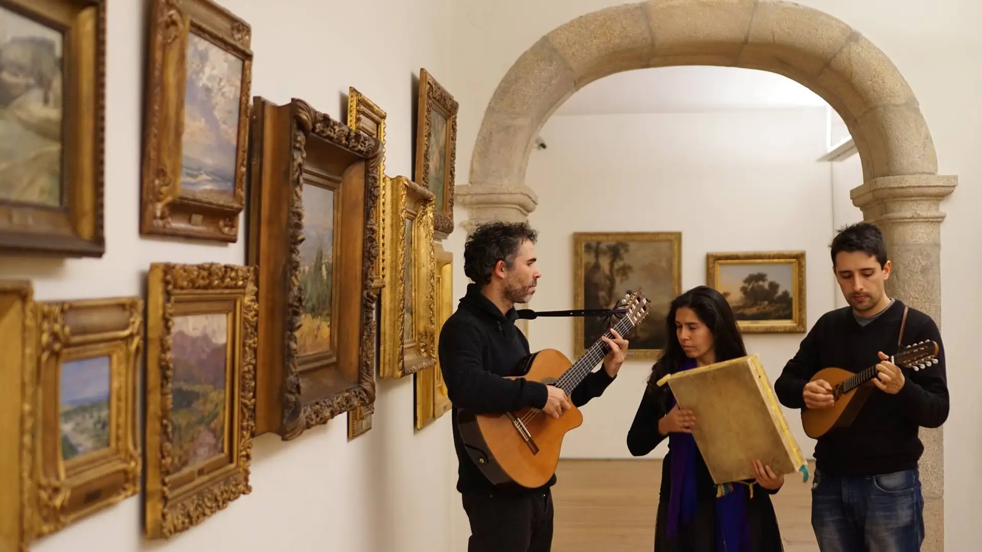 "A Presença das Formigas" estreia-se em Loulé com concerto no Solar da Música Nova - Postal do ...