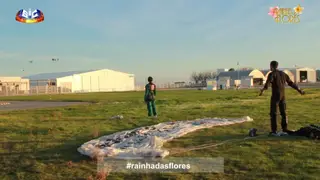 Marisa salta para os braços de Filipe!