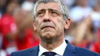 Prémio de Mérito e Excelência atribuído a Fernando Santos