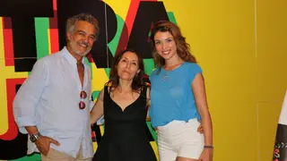 Rogério Samora e Catarina Sikiniotis visitam o Museu do Traje