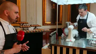 O chef Pedro Almeida mostra-nos os pratos que preparou para o jantar dos nomeados!