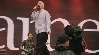 James: o primeiro grande concerto do dia