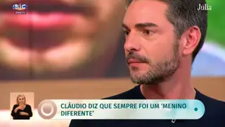 Claudio Ramos Recorda A Minha Irma Entornou A Panela De Agua Quente A Ferver Para Cima De Si E Escondeu Se Sic