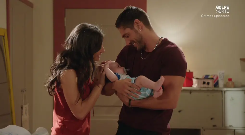 Resumo: 34º Episódio - TEMPORADA FINAL - 29 de outubro (terça-feira)