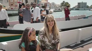 Mãe da Mariana pensava que ia ao Reptilário mas encontrou César Mourão: "Olha que o pai tem ciúmes!"