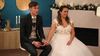 Fernando inscreveu a família toda no programa 'O Noivo é que Sabe' e Manu confessa: "Não achei nada boa ideia"