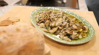 Cogumelos à Bulhão Pato