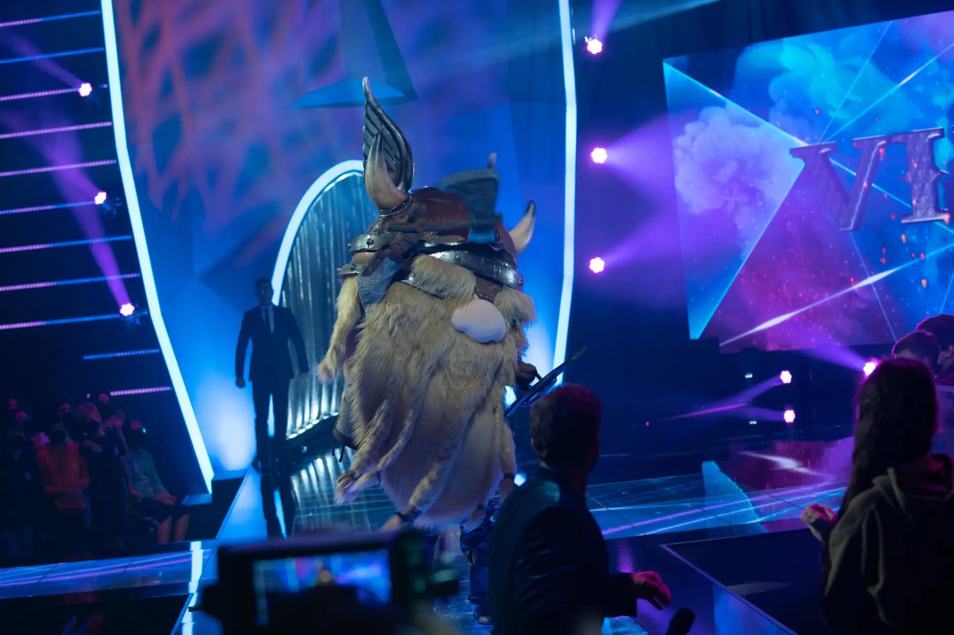 Quem é o famoso que se veste de Viking?