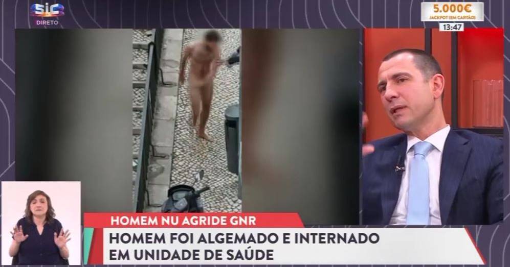 Vídeo mostra homem a despir-se e a agredir militar da GNR