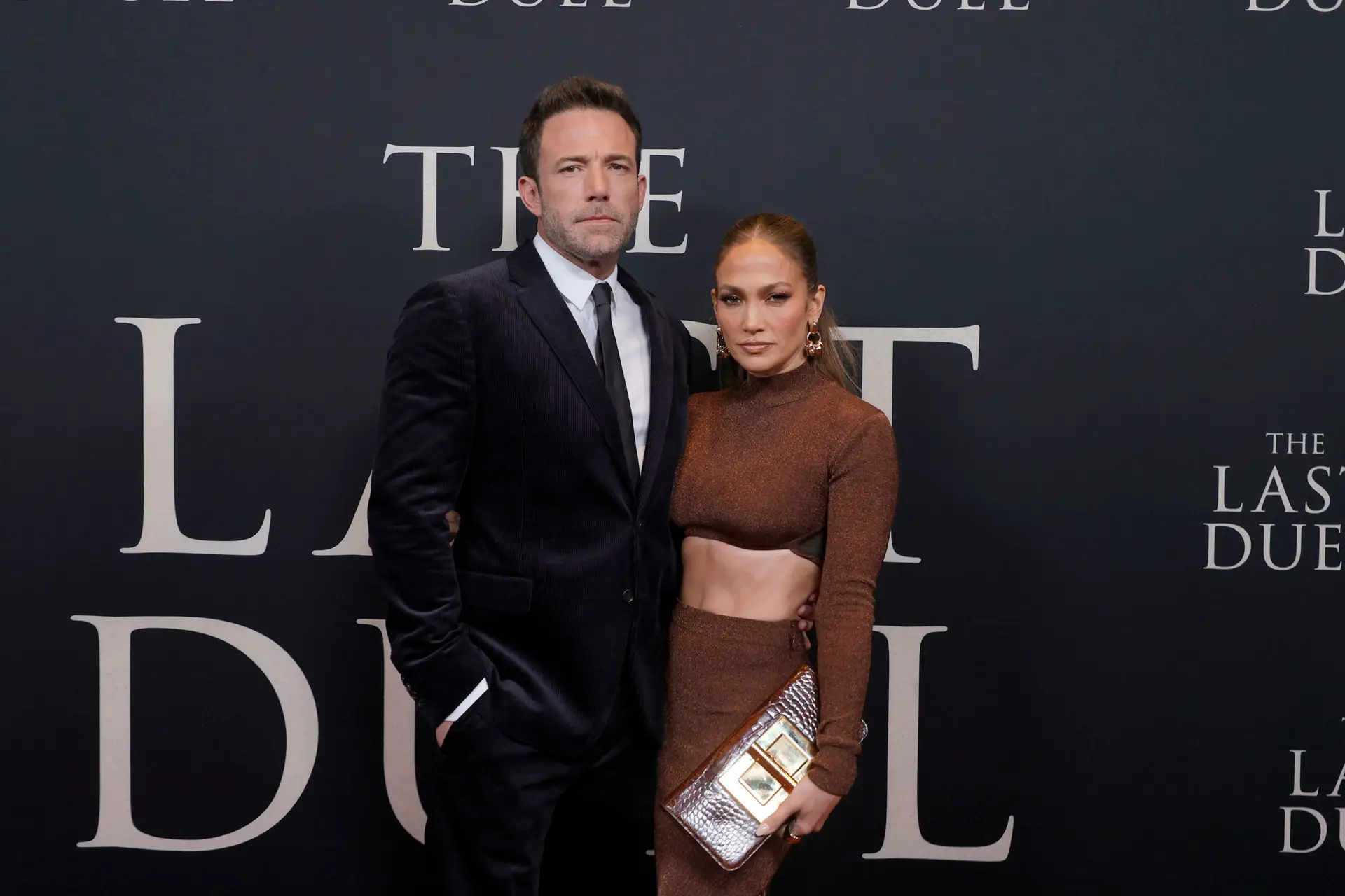 NEW YORK, NEW YORK – OCTOBER 09: Ben Affleck (L) and Jennifer Lopez attend The Last Duel New York Premiere on October 09, 2021 in New York City. (Photo by Michael Loccisano/Getty Images for 20th Century Studios)