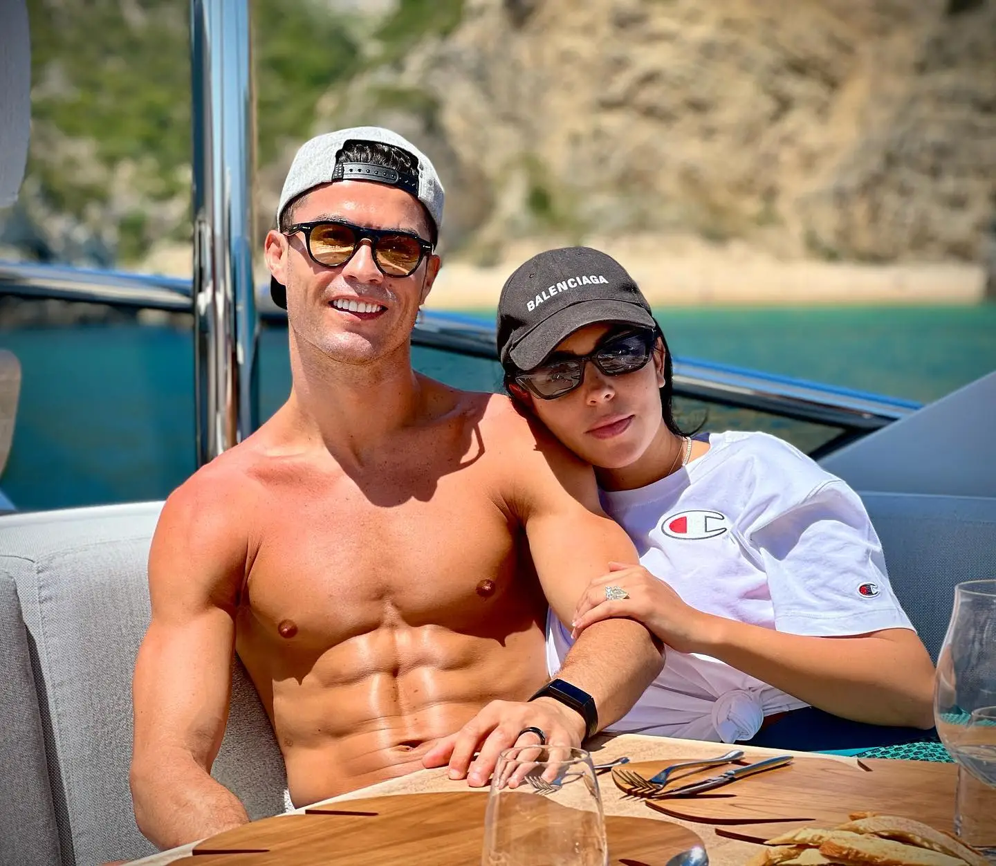 Férias num iate que custa 9 milhões de euros? Foi a escolha de Cristiano Ronaldo