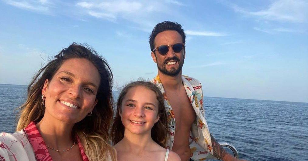 Diana Chaves chia sẻ bức ảnh mới của César Peixoto cùng con gái và nhận được lời khen ngợi: "Nó đáng giá hơn ngàn lời nói" - SIC