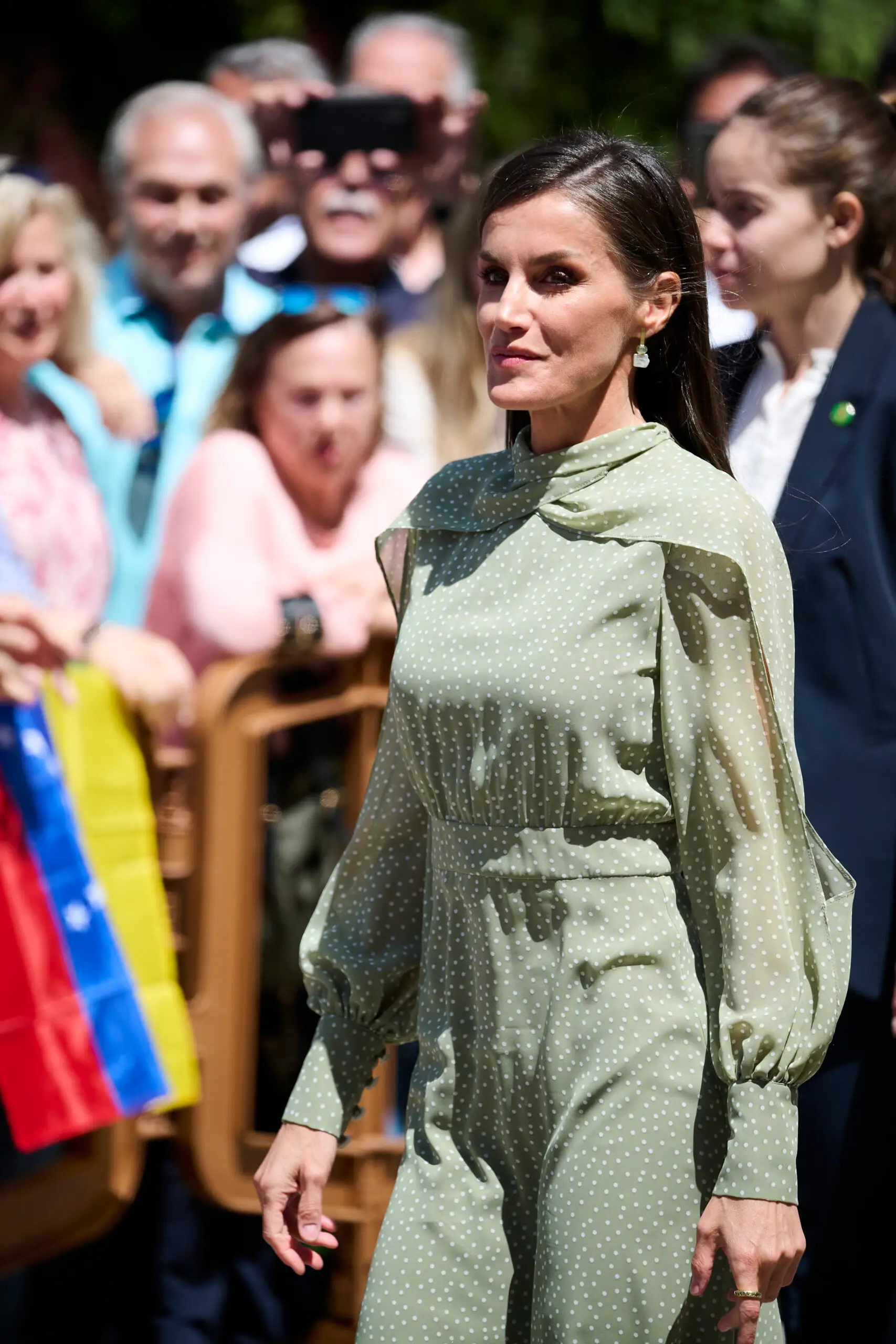 MADRID, SPAIN – APRIL 24: Queen Letizia of Spain attends the “Miguel De Cervantes” Literature award 2022 to Venezuelan writer Rafael Cadenas at the Alcalá de Henares University on April 24, 2023 in Madrid, Spain. (Photo by Carlos Alvarez/Getty Images)