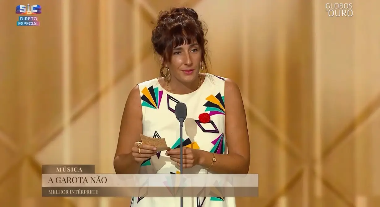 Ó sim! Globo de Ouro de Melhor Intérprete na categoria de Música entregue A Garota Não: “A sorte tem-me dado muito trabalho”