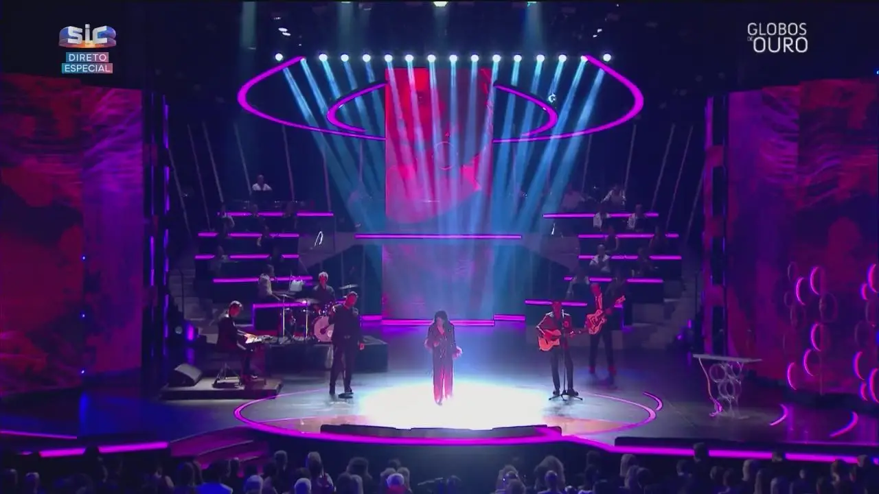 ‘Amália Hoje’ voltam ao palco que os viu nascer 14 anos depois e apresentam novo tema