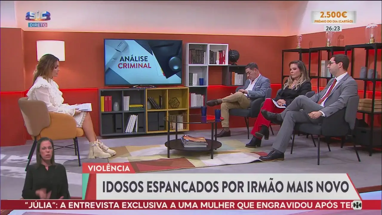 Tribunal retira à família jovem de 13 anos que não sabe ler nem escrever: “Estes anos todos o que é que estiveram a fazer?”