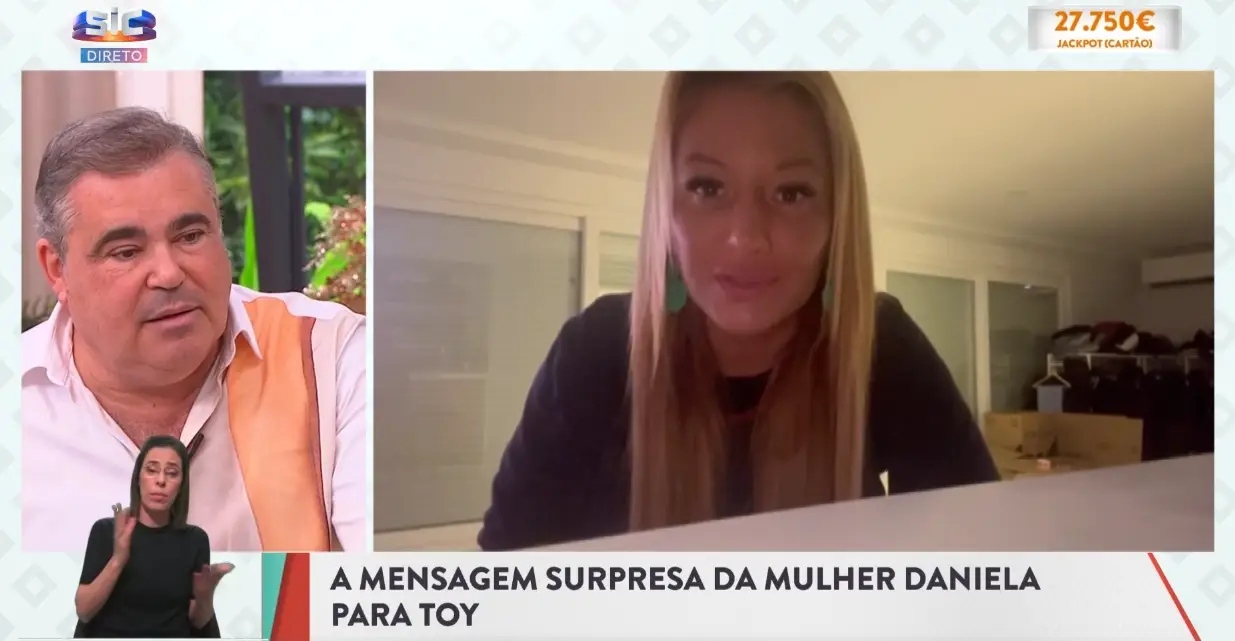 Toy é surpreendido pela mulher e revela tatuagem com significado especial: “É a palavra que está nas alianças”