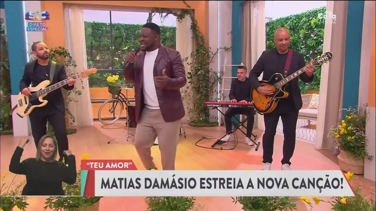 Matias Damásio estreia nova canção na ‘Casa Feliz’: “Sempre que estreio [uma música] aqui, é mais um sucesso”