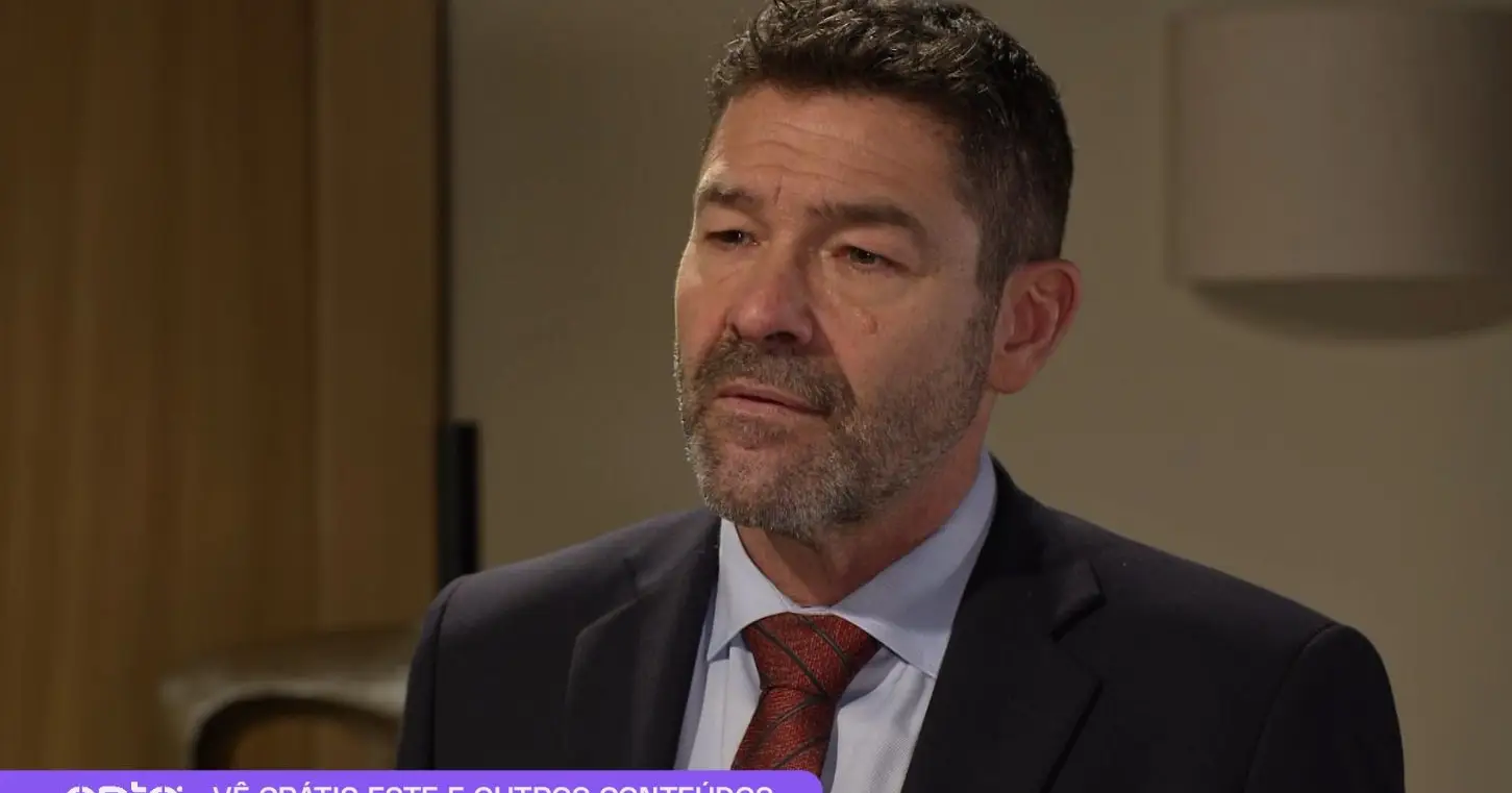 Resumo de Senhora do Mar Alberto - 1.91x1