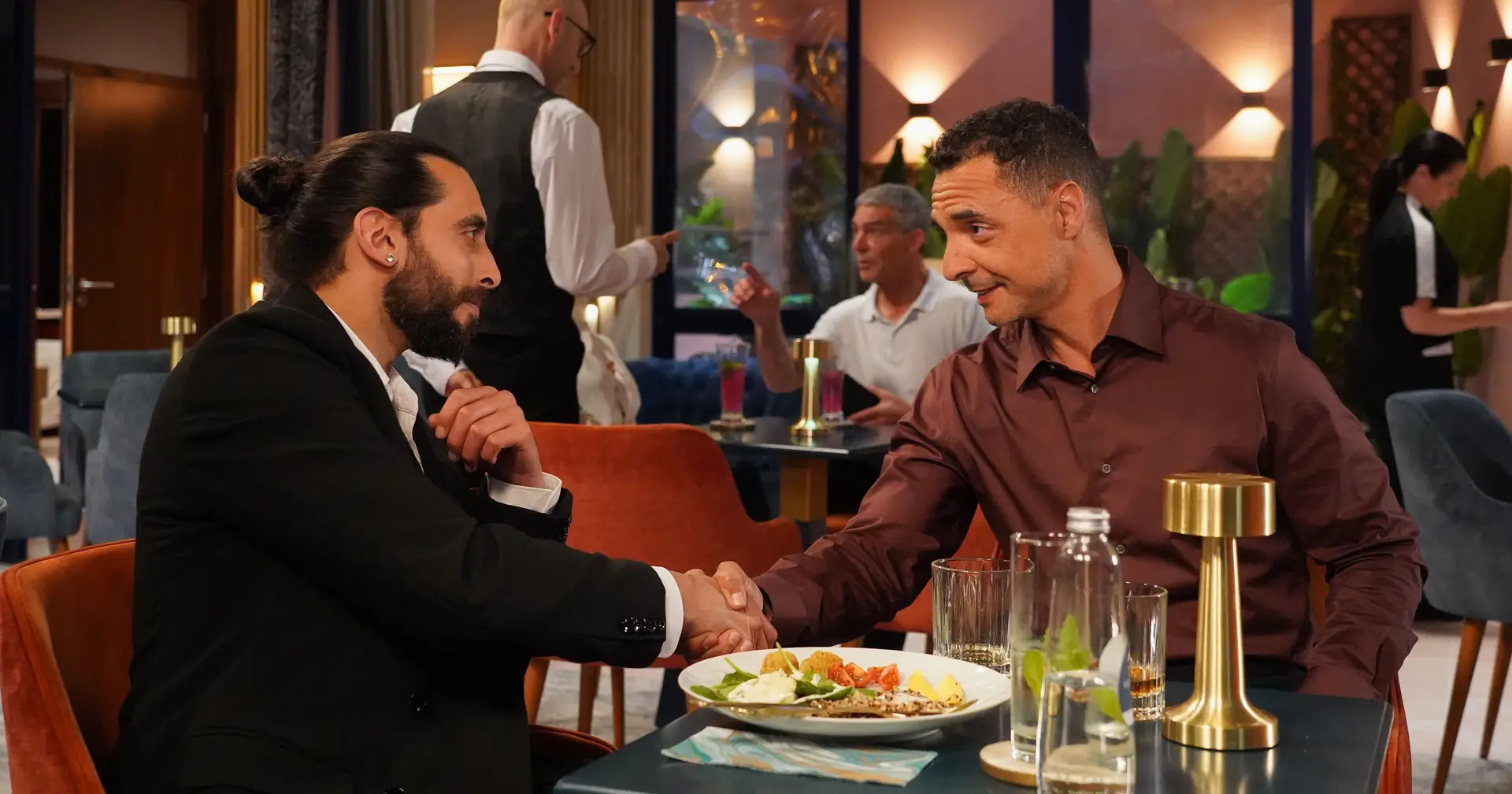 Resumo de 39 Senhora do Mar 39 Alex - 1.91x1