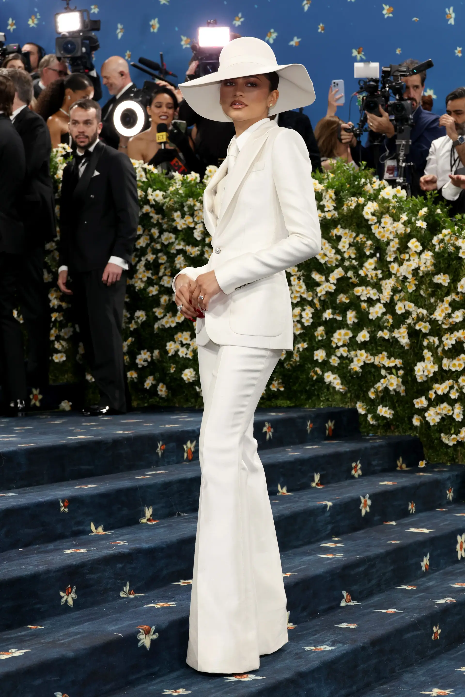 Elegância e ousadia! Os looks mais incríveis do Met Gala — Veja as imagens