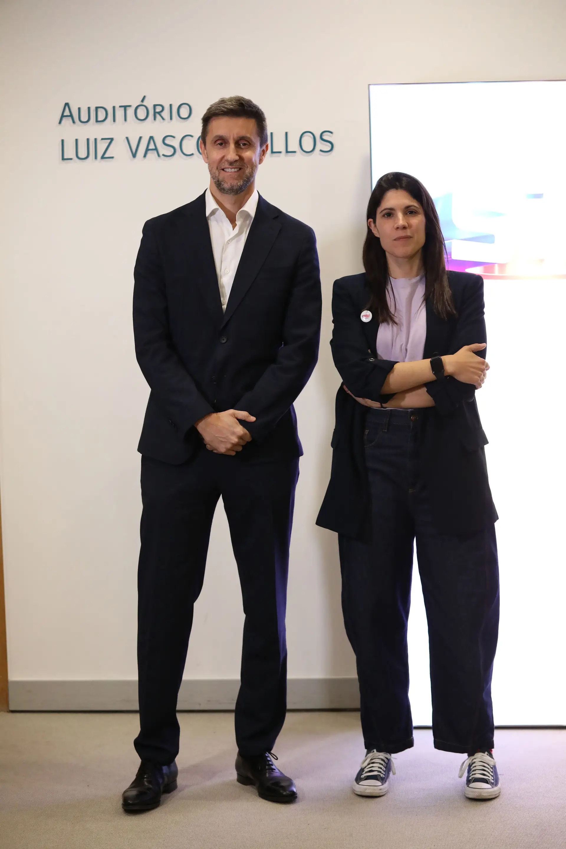 Entre nos bastidores do Isto É Gozar Com Quem Trabalha Especial Outra Vez Eleições com Mariana Mortágua