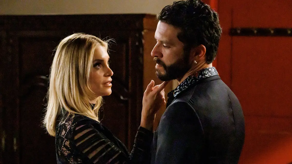 Vem aí: Amanda e Heitor reencontram-se - SIC