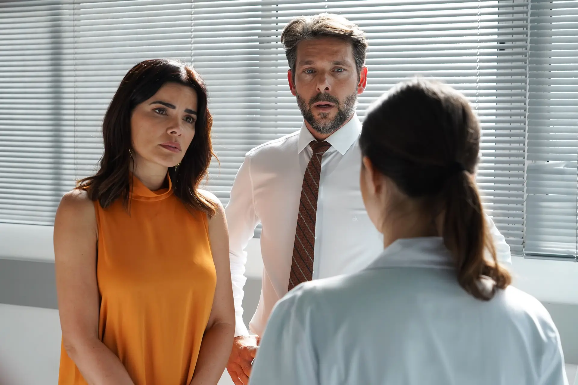 Resumo ‘Vitória’: Isabel e João descobrem o que se passa com Lia