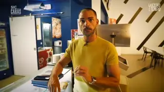 Cláudio Ramos sobre a filha: "Ensinou-se a ser homem"