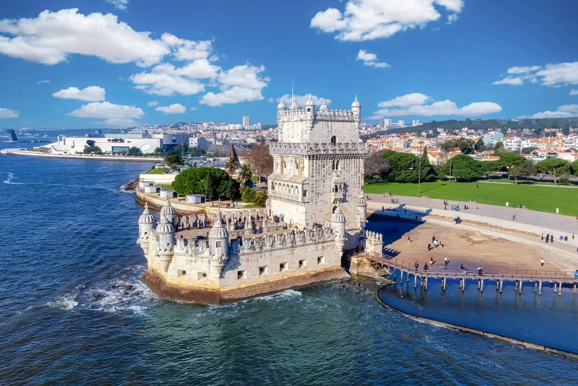 Sabias que os monumentos contam histórias?