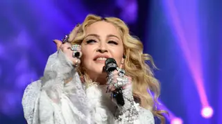 Madonna sobre as fotografias que fez nua aos 19 anos: “Exploraram-me”