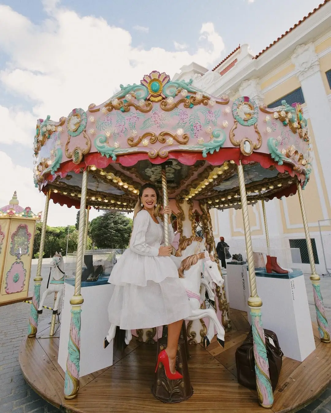 Vestida por Filipe Faísca