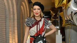 Este sábado, a roupa de Raquel Strada pode ser sua!